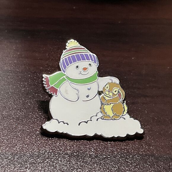 Hallmark Club Exclusive 2018 Snowman Bunny Rabbit Winter Lapel Hat Pin‎ - Picture 1 of 3
